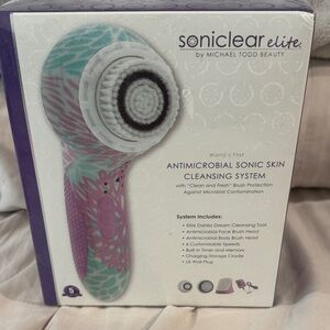 Soniclear Elite Antimicrobial Sonic Skin Cleansing System - NEW never opened box
